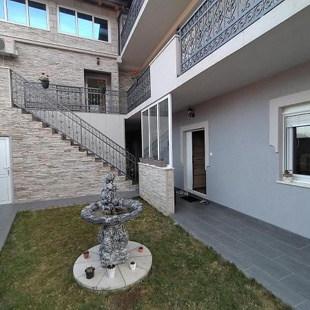 Apartman Magdalena 트레빈예 외부 사진